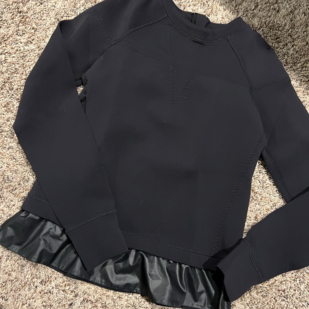 Ivivva Size 10 Black winter jacket/top